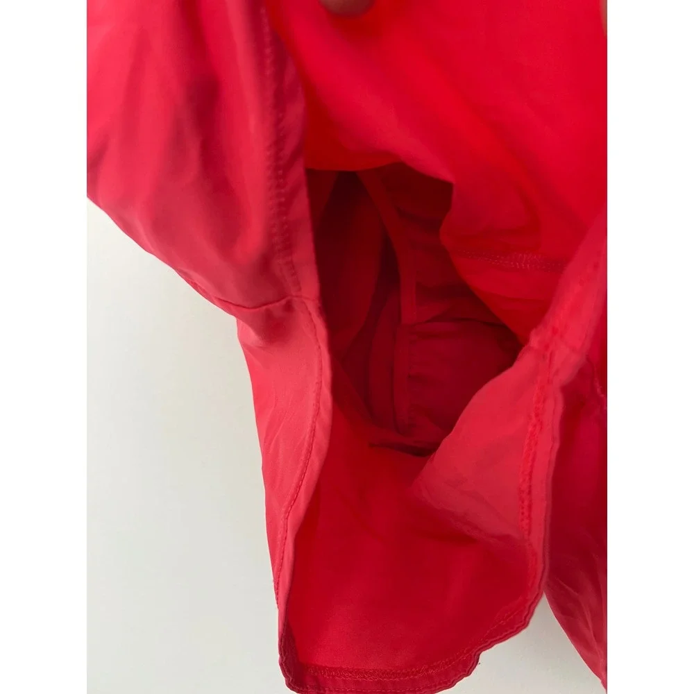 Nike Dri-FIT Womens Coral Smocked High Waist Running Shorts Medium Pockets Liner